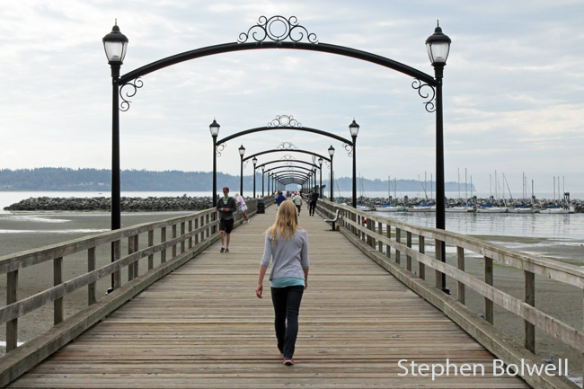 There are no attractions at the end of this pier other than those provided by nature.