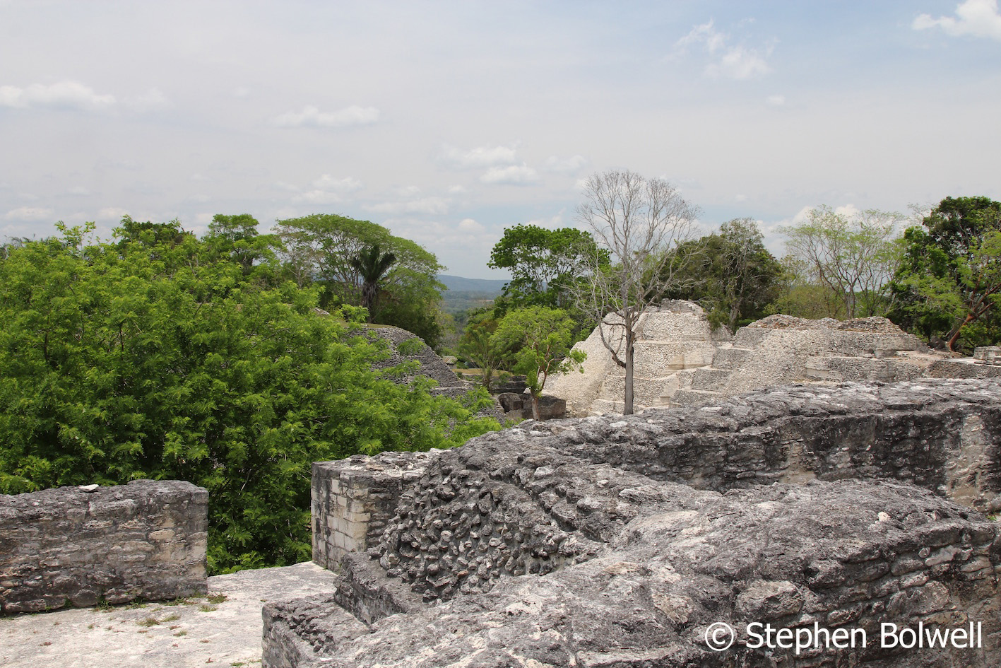 The Xunantunich Mayan ruins are set in sub-tropical forest... or more honestly, they are if you get your camera angles right. What each of us sees in a photograph mirrors our hopes and dreams - photographers are mostly there to fill in the dots of our wishful thinking.